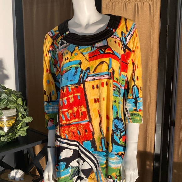 Colorful Abstract Tunic Top - Picture 2 of 4